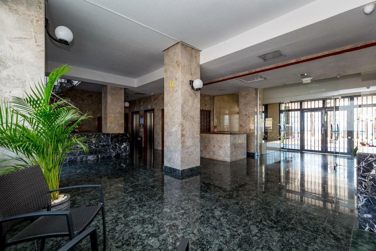 Las Palmeras 10A Appartement Benidorm Buitenkant foto